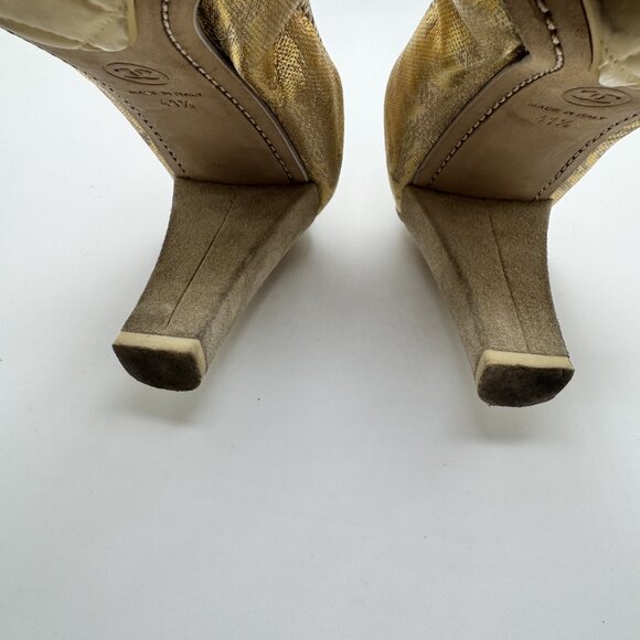 Chanel Scrunch Pumps Suede Cap Toe Leather Rubber Sole Slip-On Gold/Grey 41.5 - Picture 14 of 16